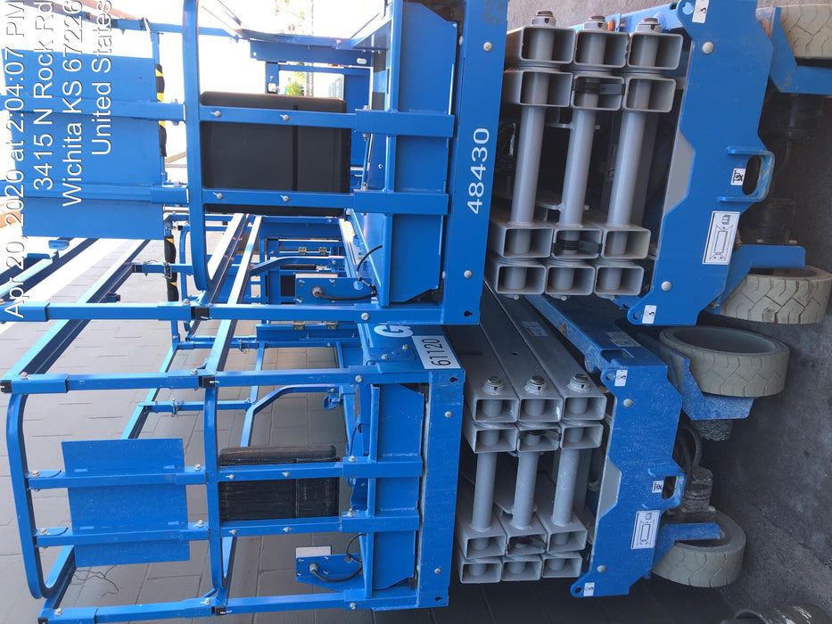 2019 Genie GS-2632 Folding rails with half height swing gate