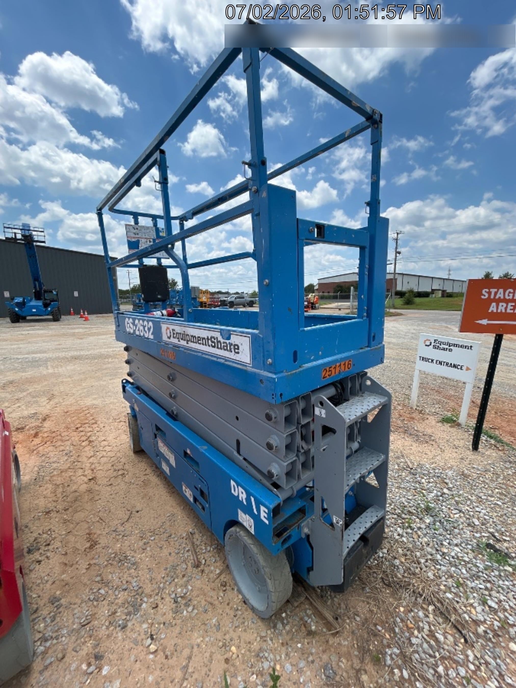 2022 GENIE GS-2632