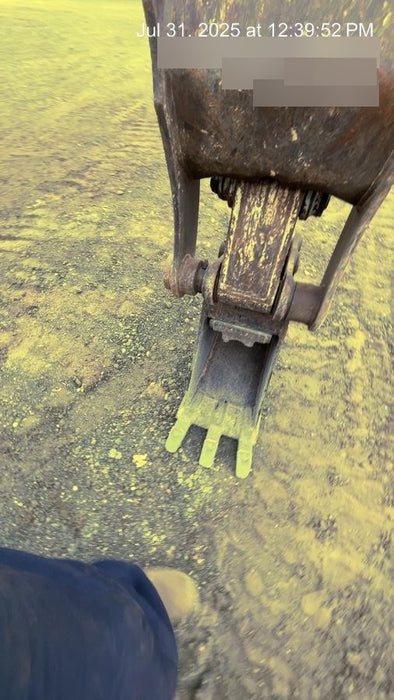 2025 TAKEUCHI 24" Bucket Takeuchi