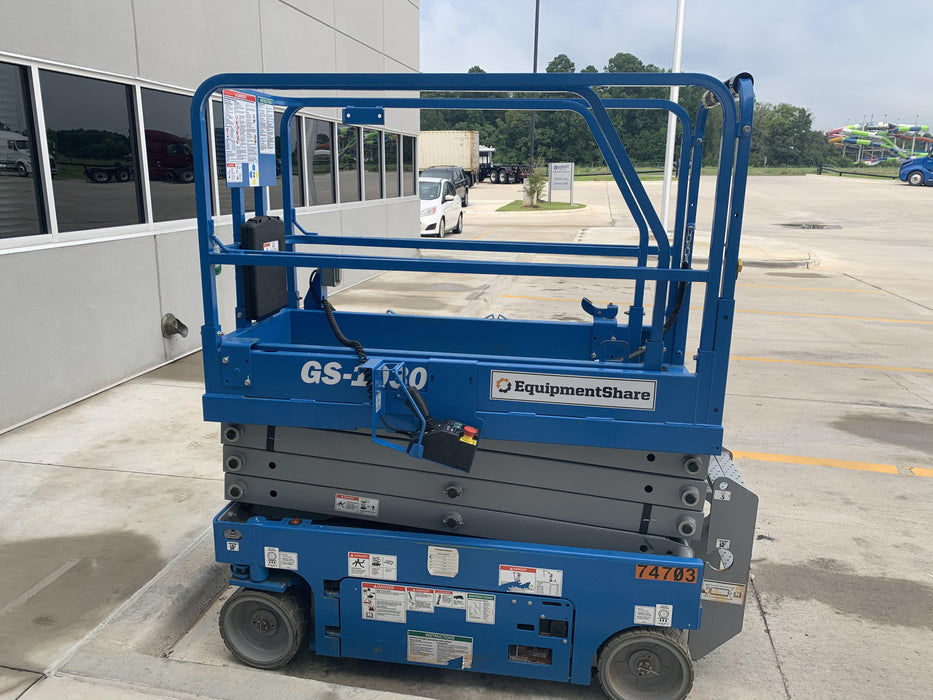 2020 Genie GS-1930 Fixed rails with chain entry gate - Pre A92.20