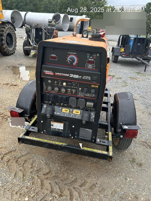 2021 Lincoln Electric Vantage 322 Vantage 322 Ready Pak 3 w/ Decals, ORANGE (includes trailer, cable rack, fender light kit) NO Telematics