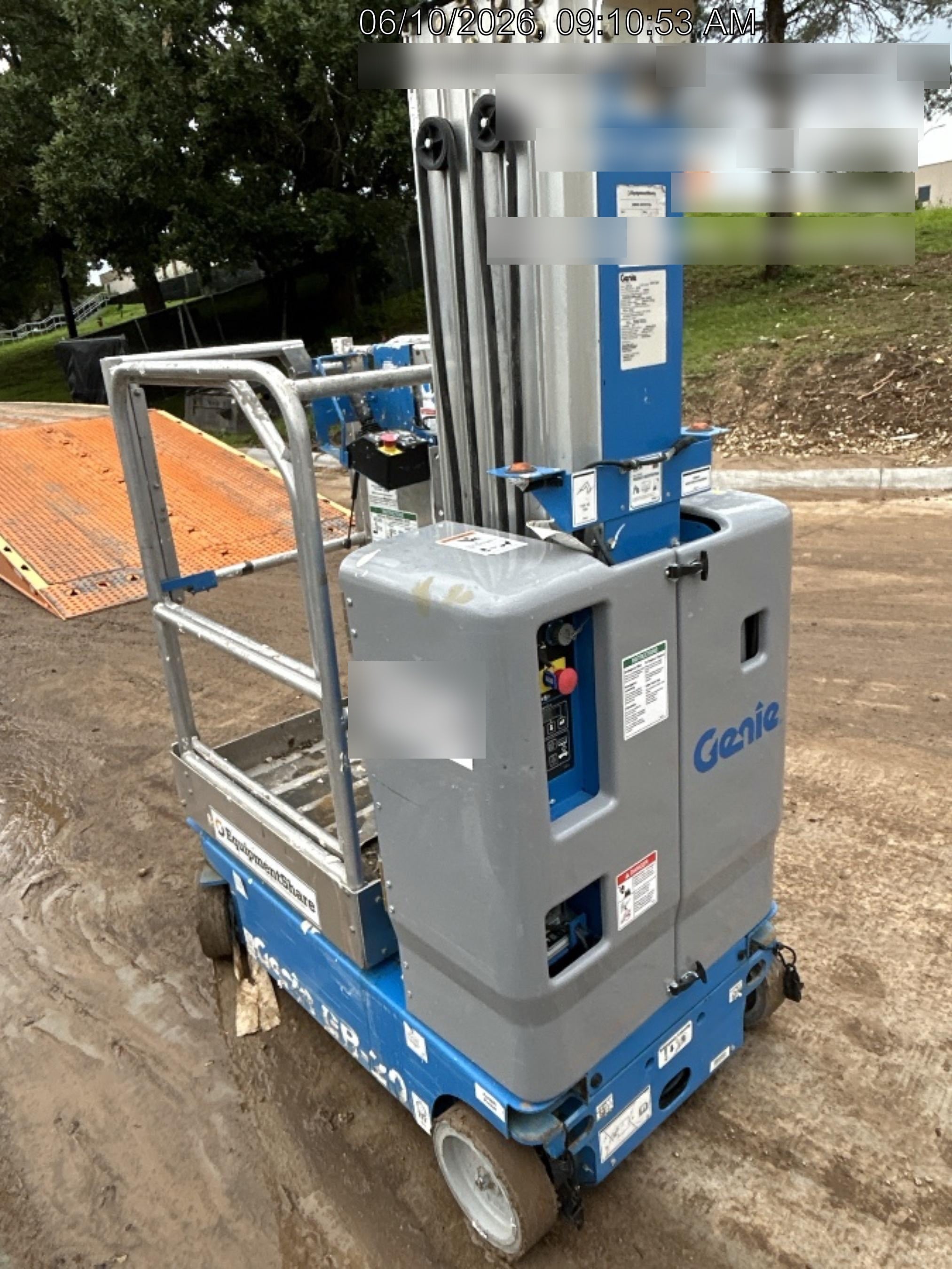 2019 GENIE GR-20