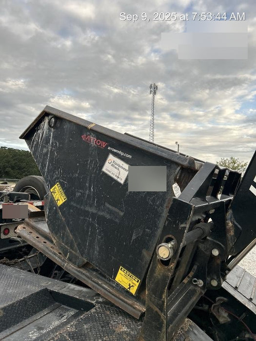 2019 ARROW MATERIAL HANDLING Dump Hopper