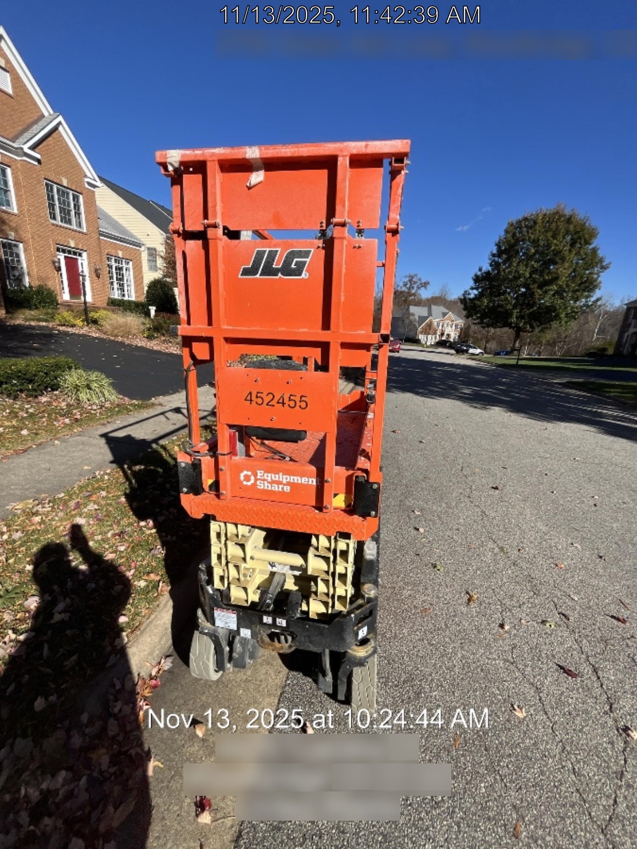 2024 JLG ES1932