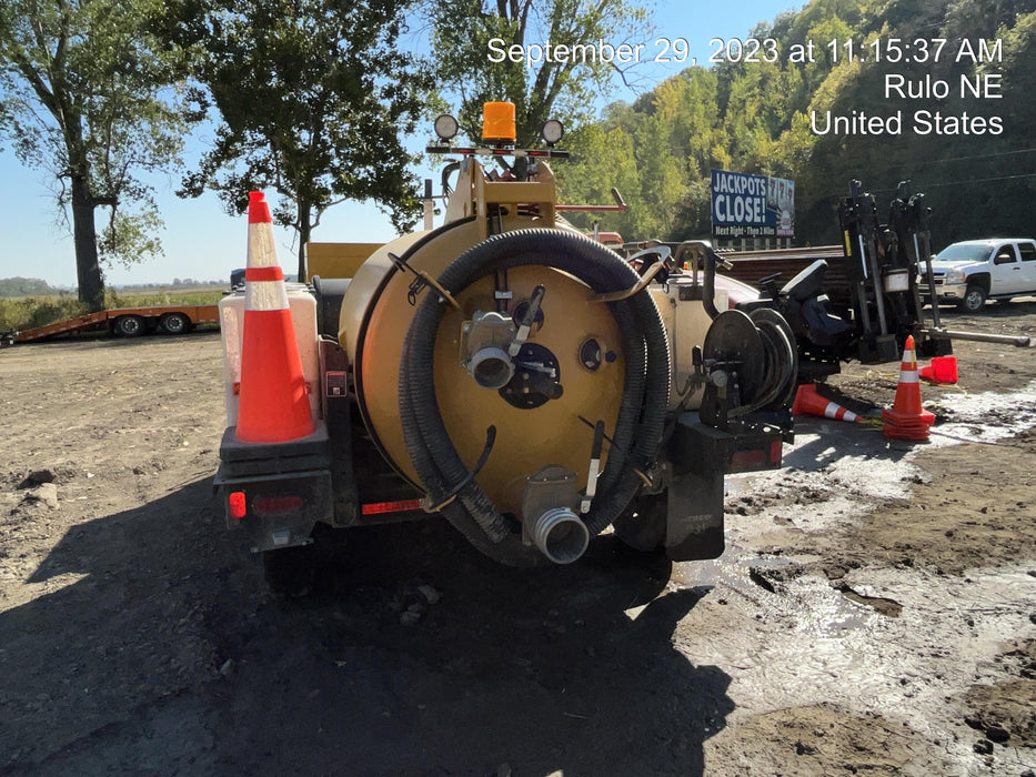 2023 Vac-Tron LP573XDT T4 Koehler Diesel Engine, 500 Gallon Debris Tank, x2 100 Gallon Water Tanks