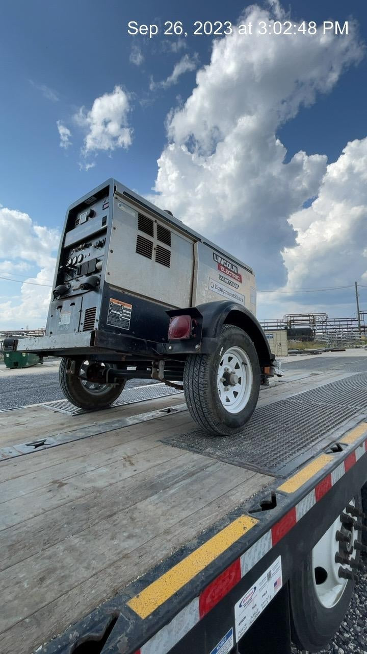 2019 Lincoln Electric Vantage 322 Ready-Pak 3, Two Wheel Trailer, Fender and Light Kit, Cable Rack