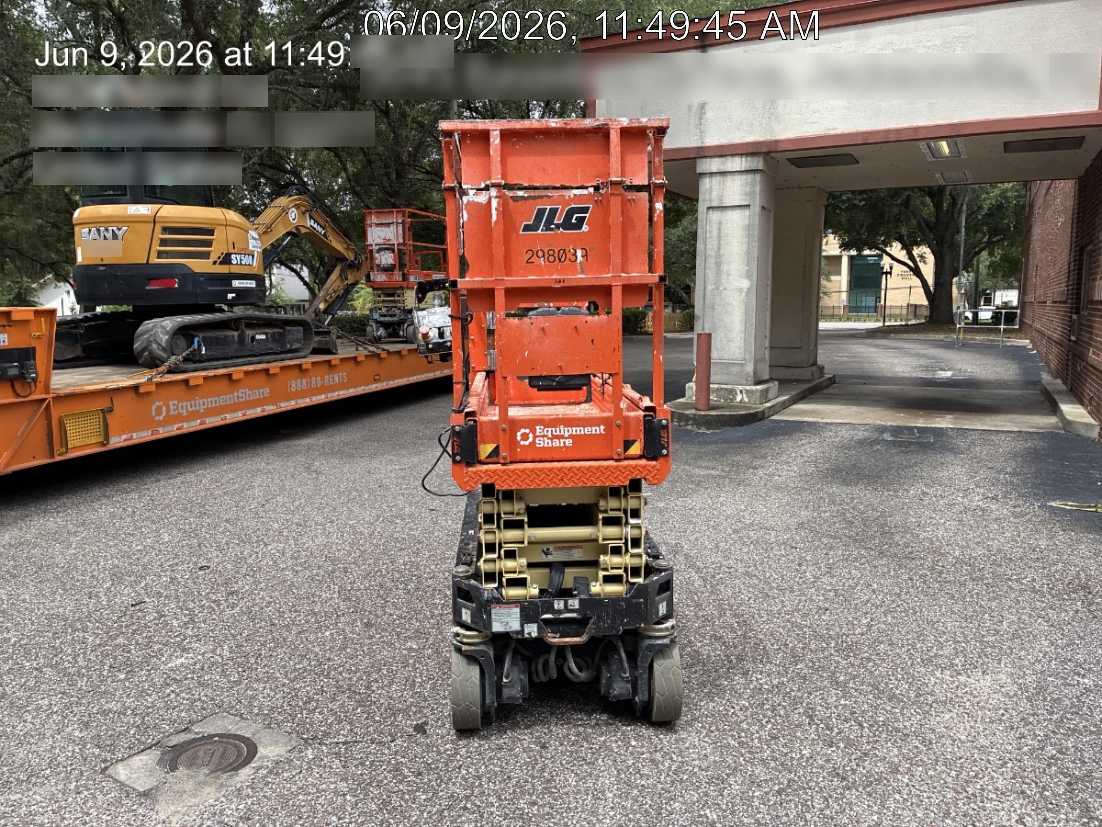 2023 JLG ES1932