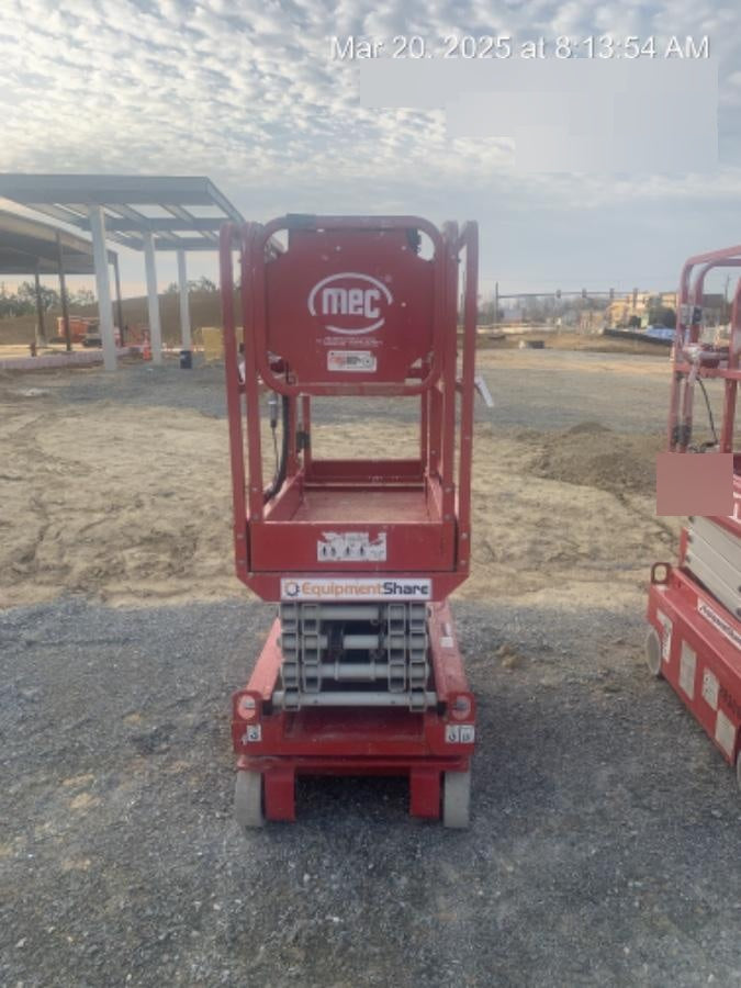 2019 MEC 1330SE MEC 1330SE w/ES Track Hardware, Full Extended 2 Year Warranty
