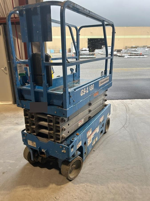 2020 Genie GS-1930 Fixed rails with chain entry gate - Pre A92.20