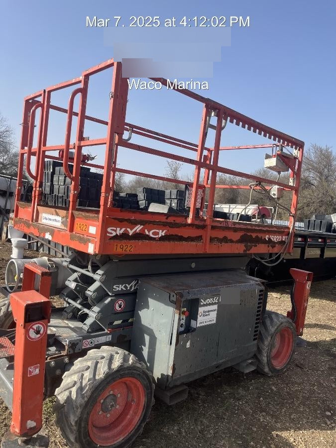 2016 SKYJACK SJ6832 RT