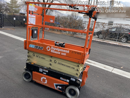 2022 JLG ES1932