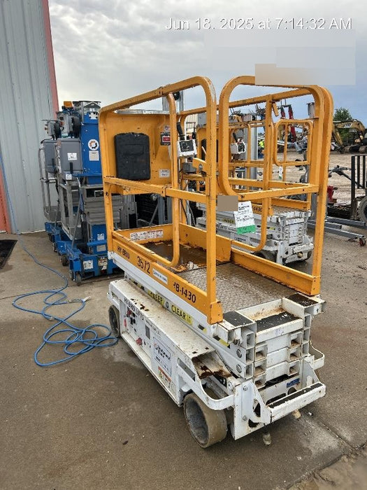 Custom Equipment HB-1430 Hy-Brid Scissor Lift
Platform capacity up to 670 lbs
Working height up to 20 ft
Weighs under 1,700 lbs
Non-marking wheels