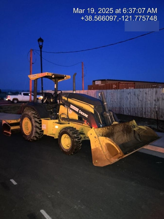 2020 JOHN DEERE 210LEP