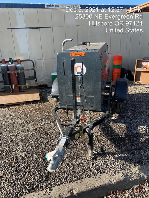 2021 Lincoln Electric Dual Maverick 200/200X Ready Pak 3 (includes trailer, cable rack, fender light kit)