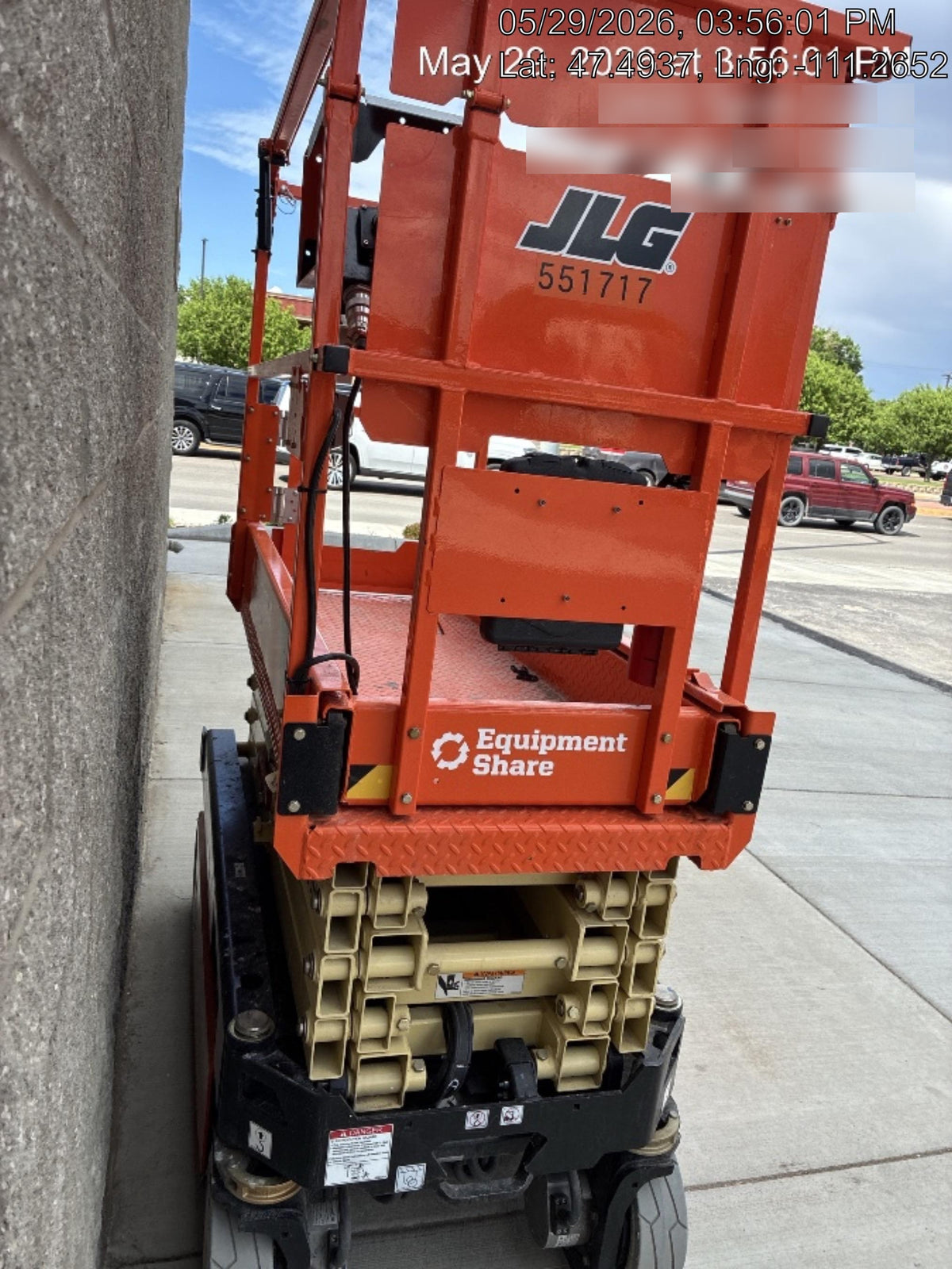 2025 JLG ES1932