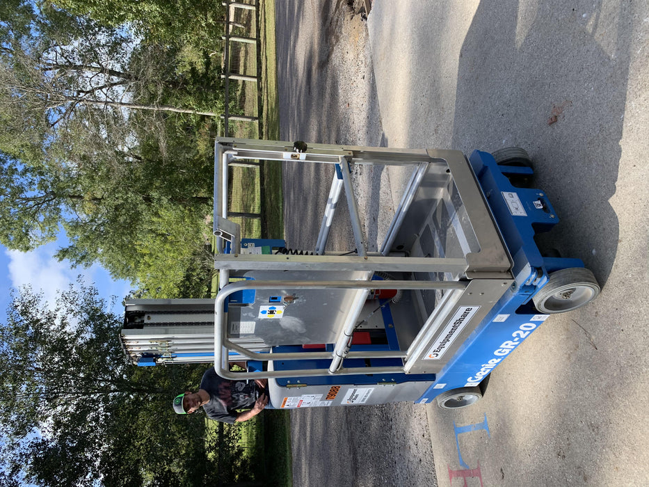 2020 GENIE GR-20