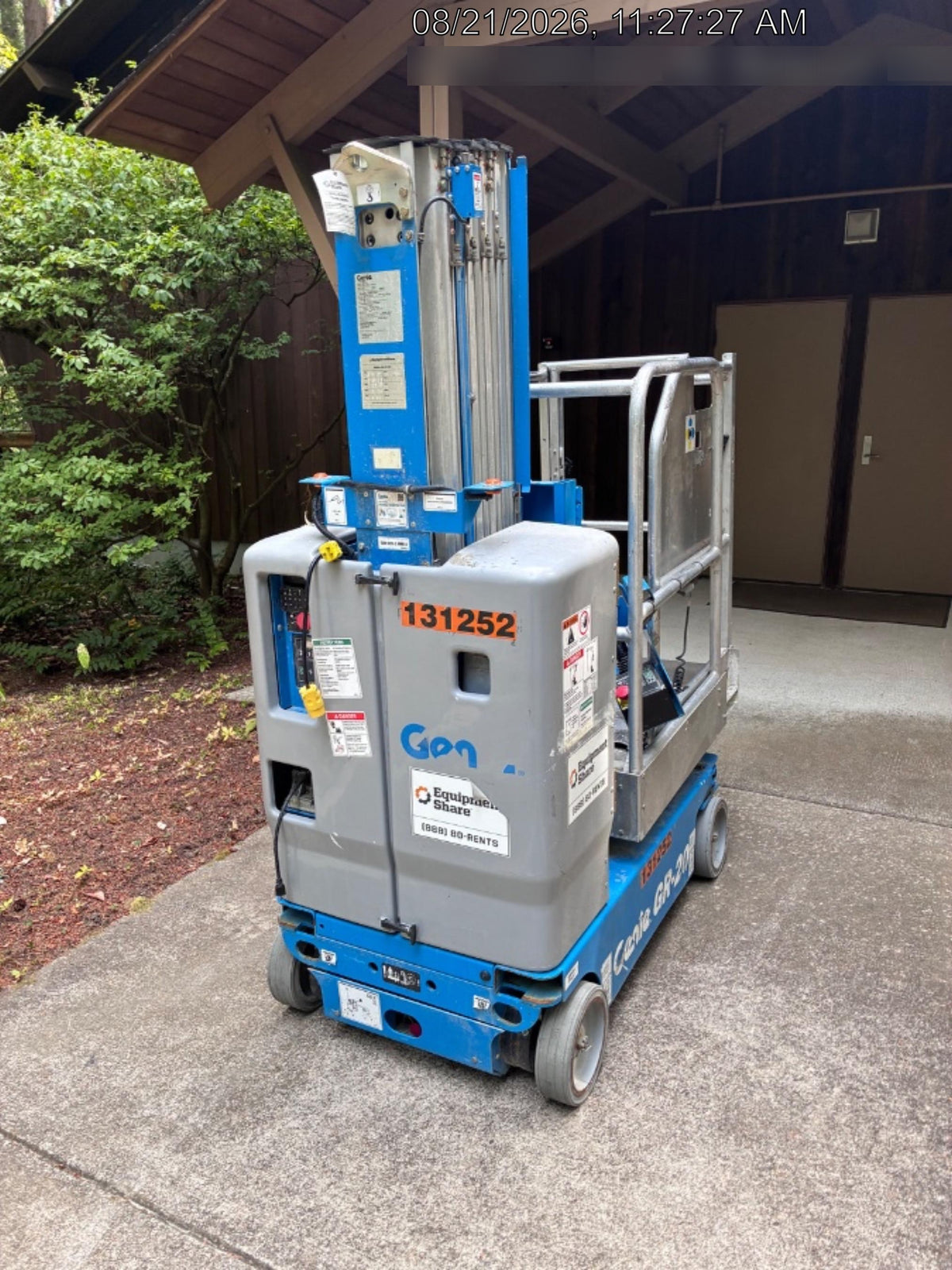 2021 GENIE GR-20