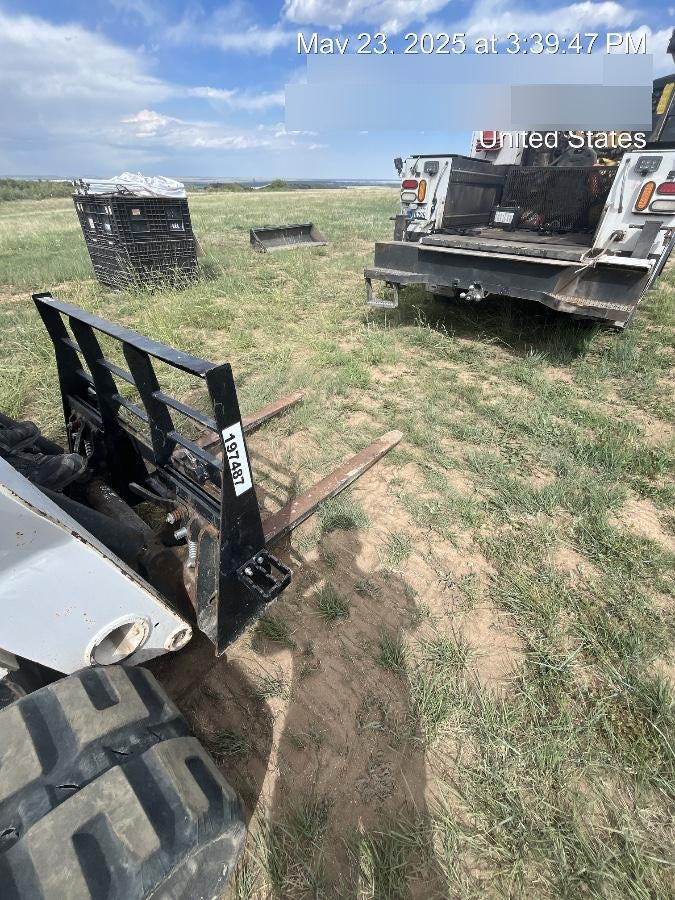 2021 ARROW MATERIAL HANDLING 60" Pallet Forks