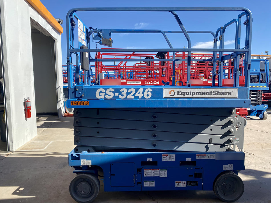2021 GENIE GS-3246