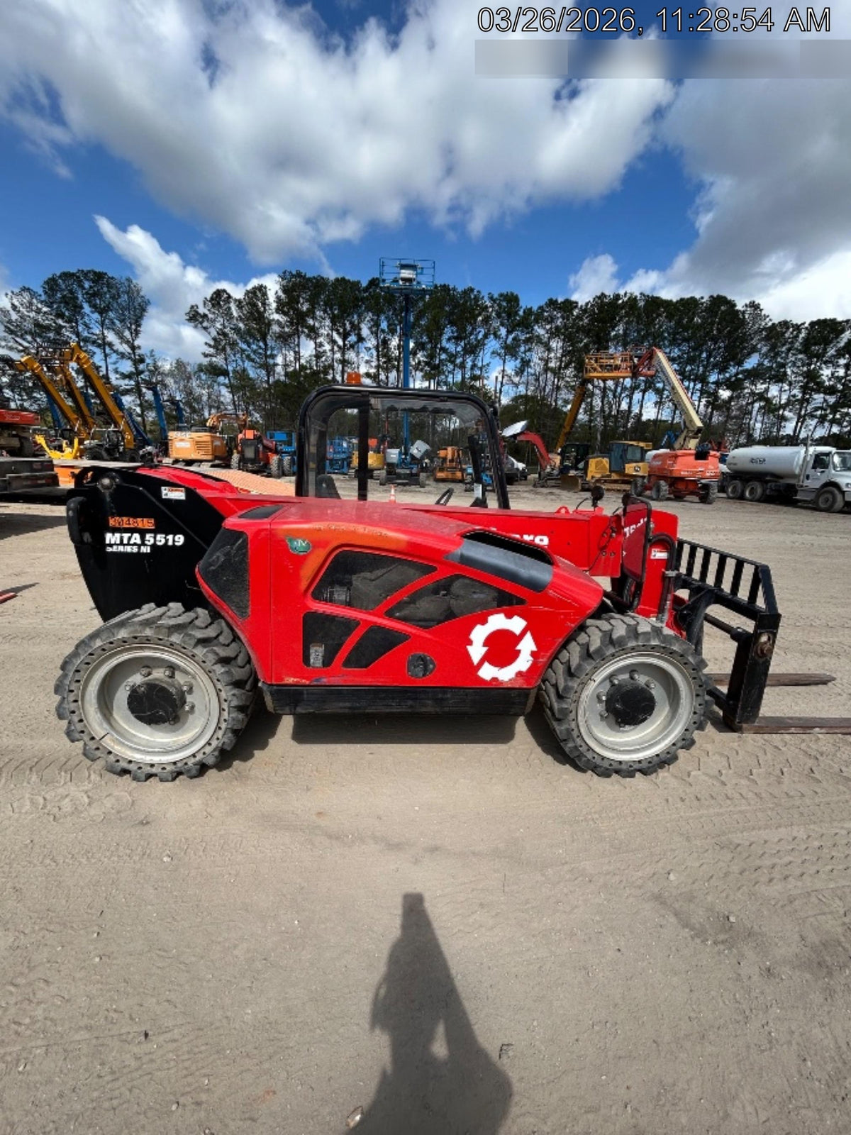 2023 MANITOU MTA5519