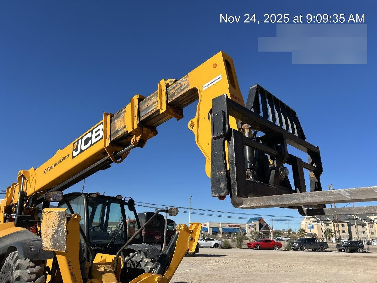 2023 JCB 514-56