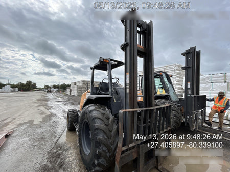 2022 CASE 586H