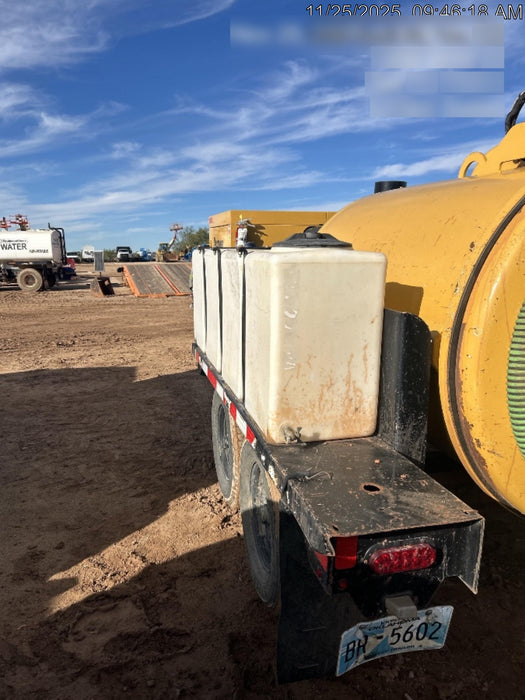 2022 VAC-TRON LP573XDT