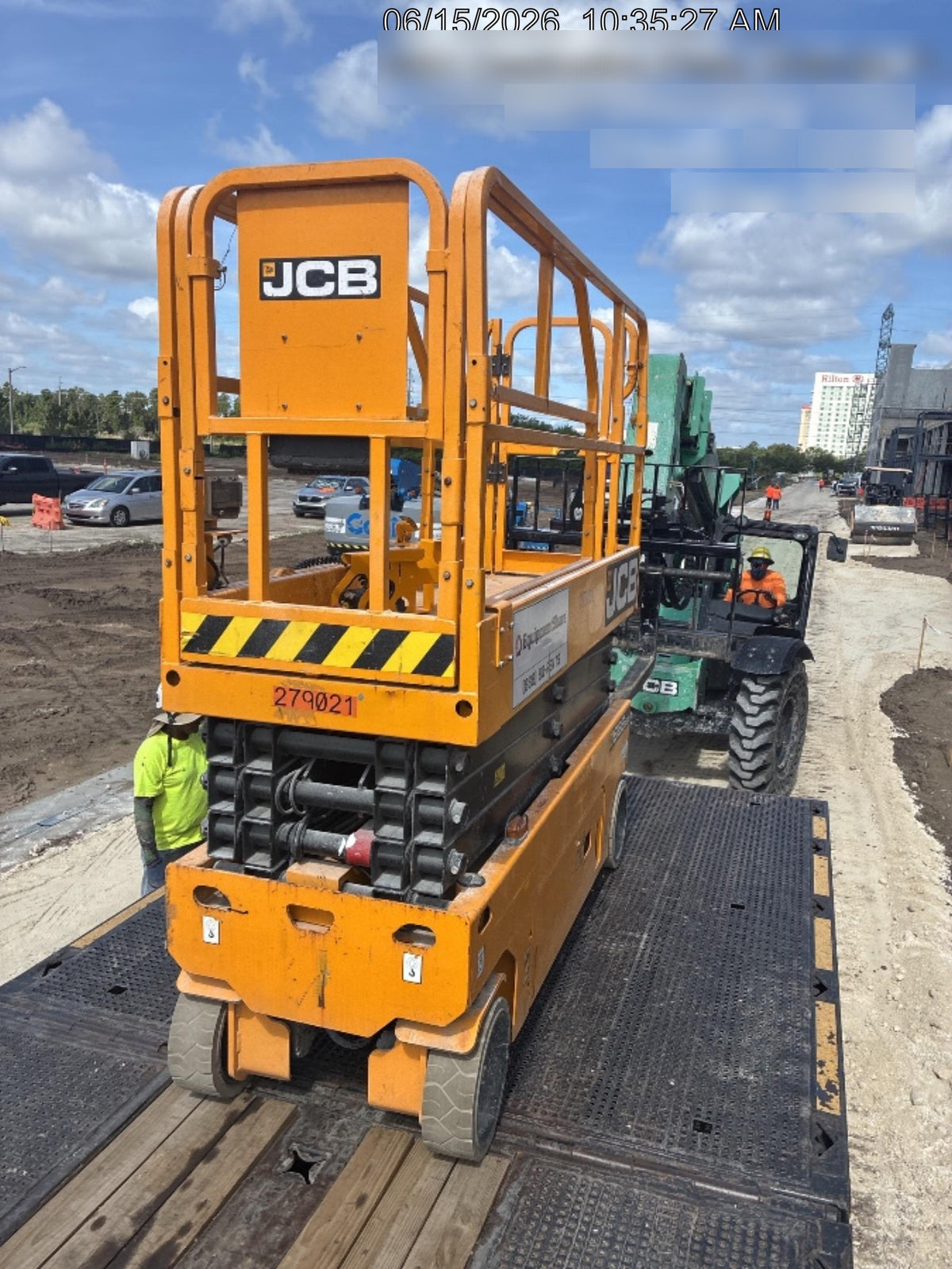 2023 JCB S2632E