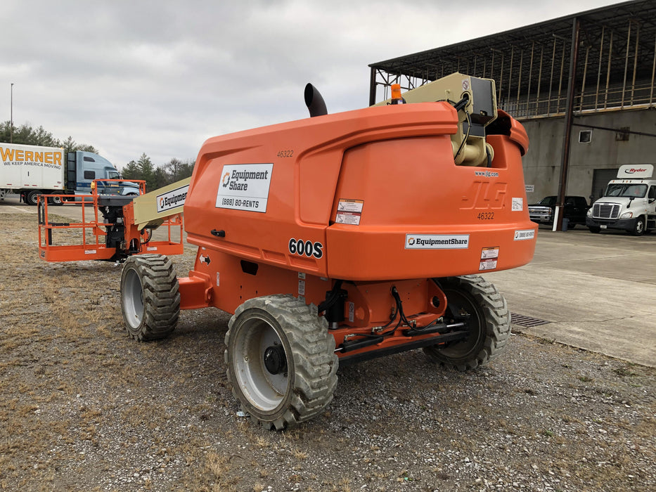 2019 JLG 600S 4WD