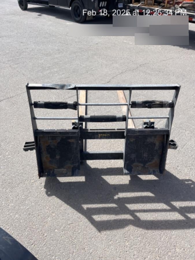 2023 ARROW MATERIAL HANDLING 48" Pallet Forks - Arrow