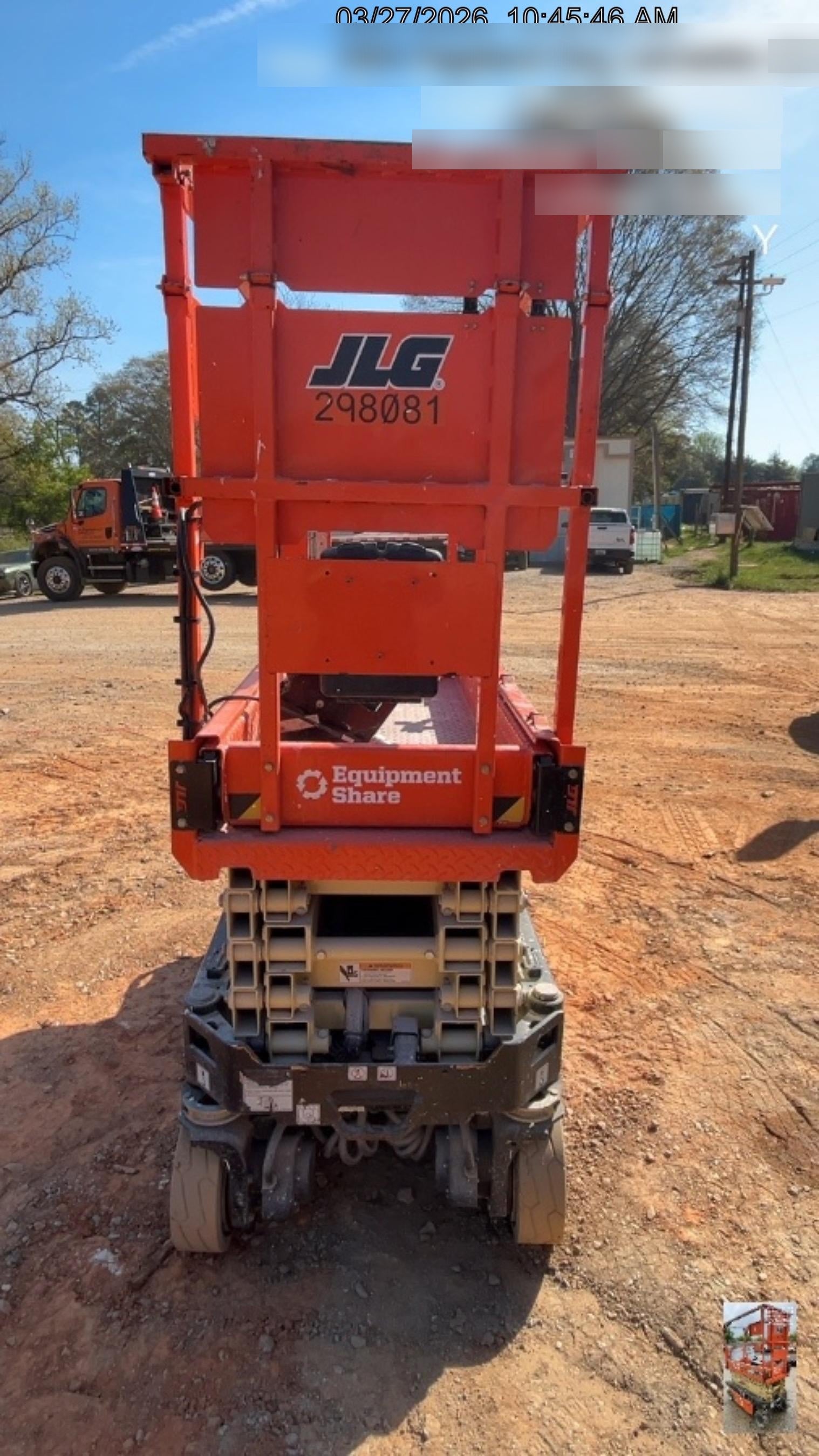 2023 JLG ES1932