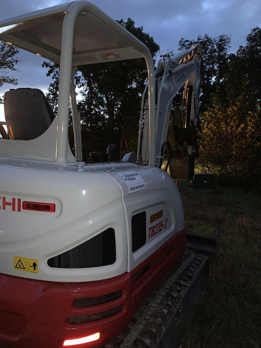 2021 TAKEUCHI TB235-2R