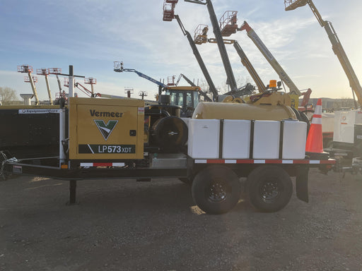 2022 Vac-Tron LP573XDT T4 Koehler Diesel Engine, 500 Gallon Debris Tank, x2 100 Gallon Water Tanks