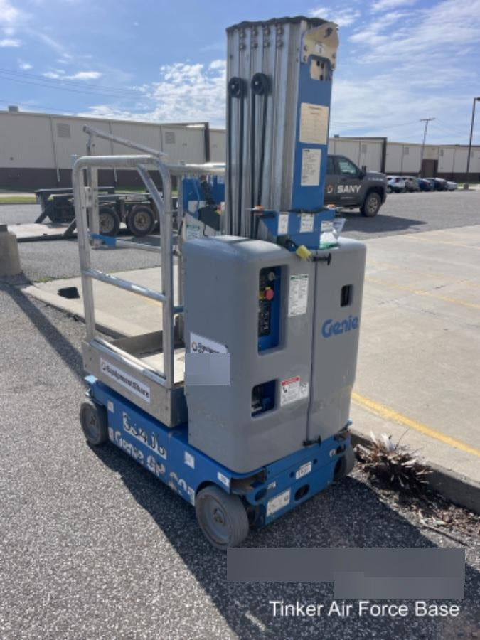 2019 GENIE GR-20