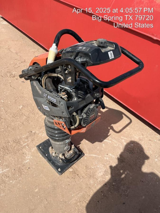 2025 HUSQVARNA LT6005