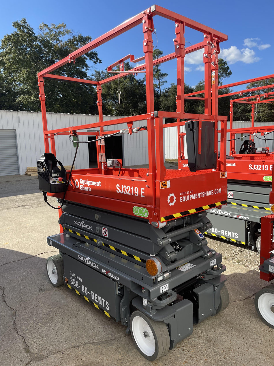2024 Skyjack SJ3219 Electric Drive, Sld NM Tires, DBcns, RFRails, Power to Platform, T3 + Access Control