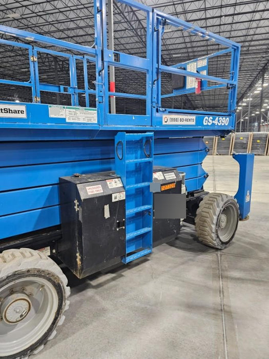2020 GENIE GS-4390 RT