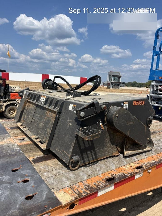 2021 PALADIN LAF3576-0022