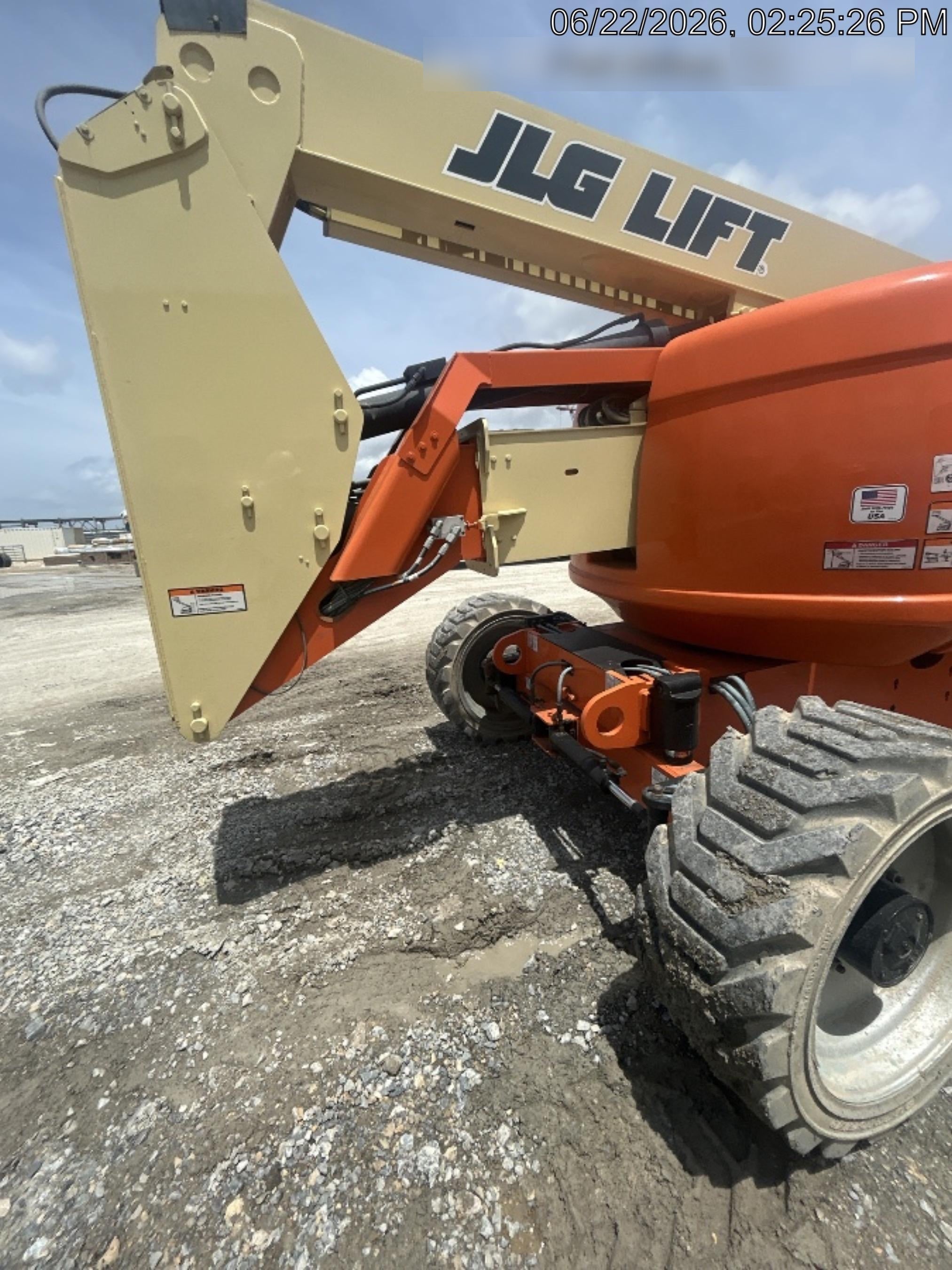 2019 JLG 600AJ