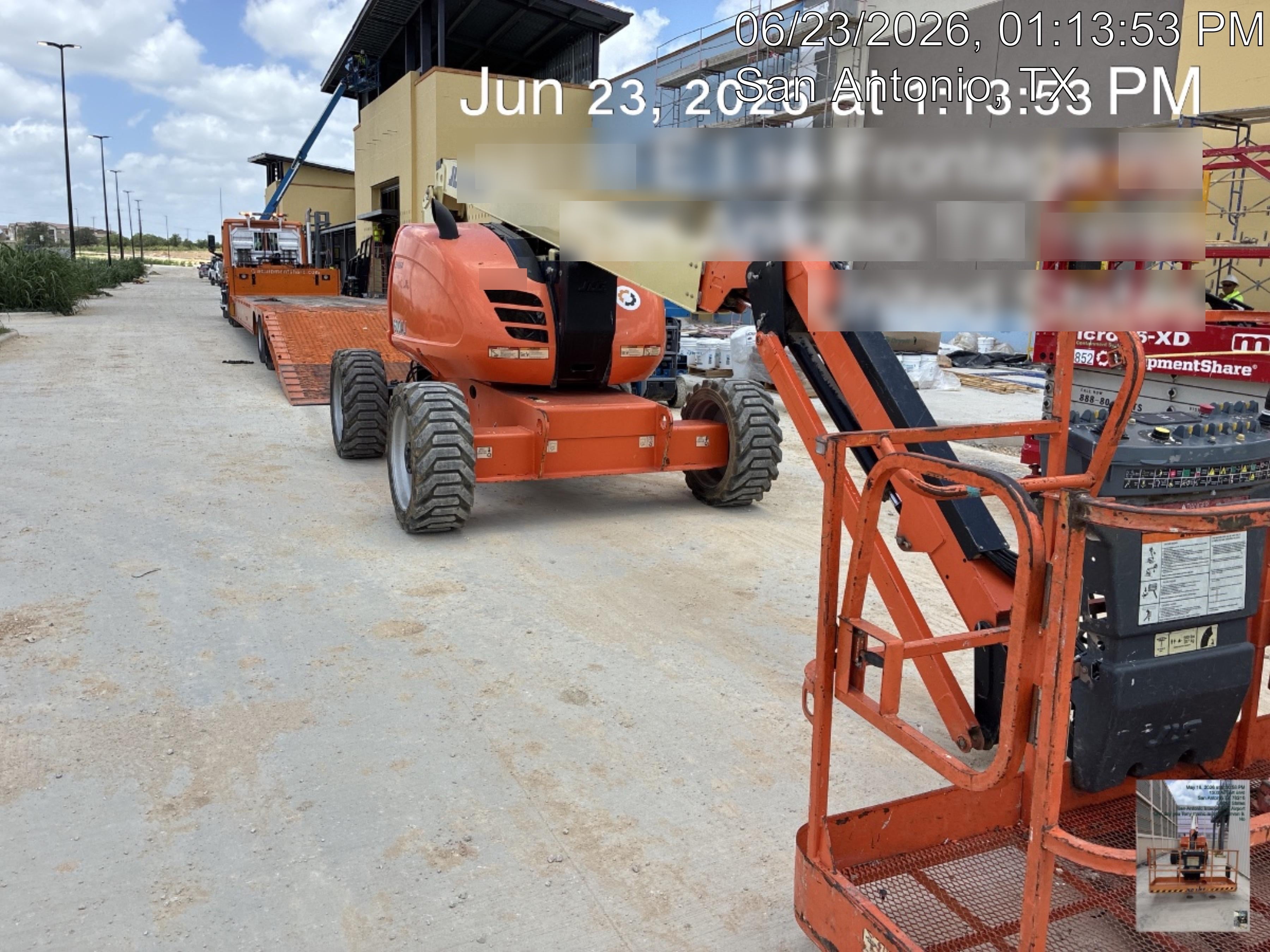 2019 JLG 600AJ