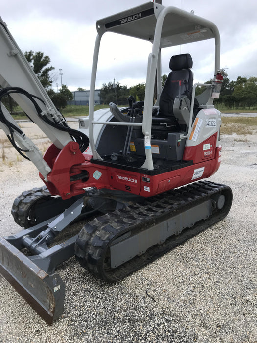 2021 TAKEUCHI TB250-2