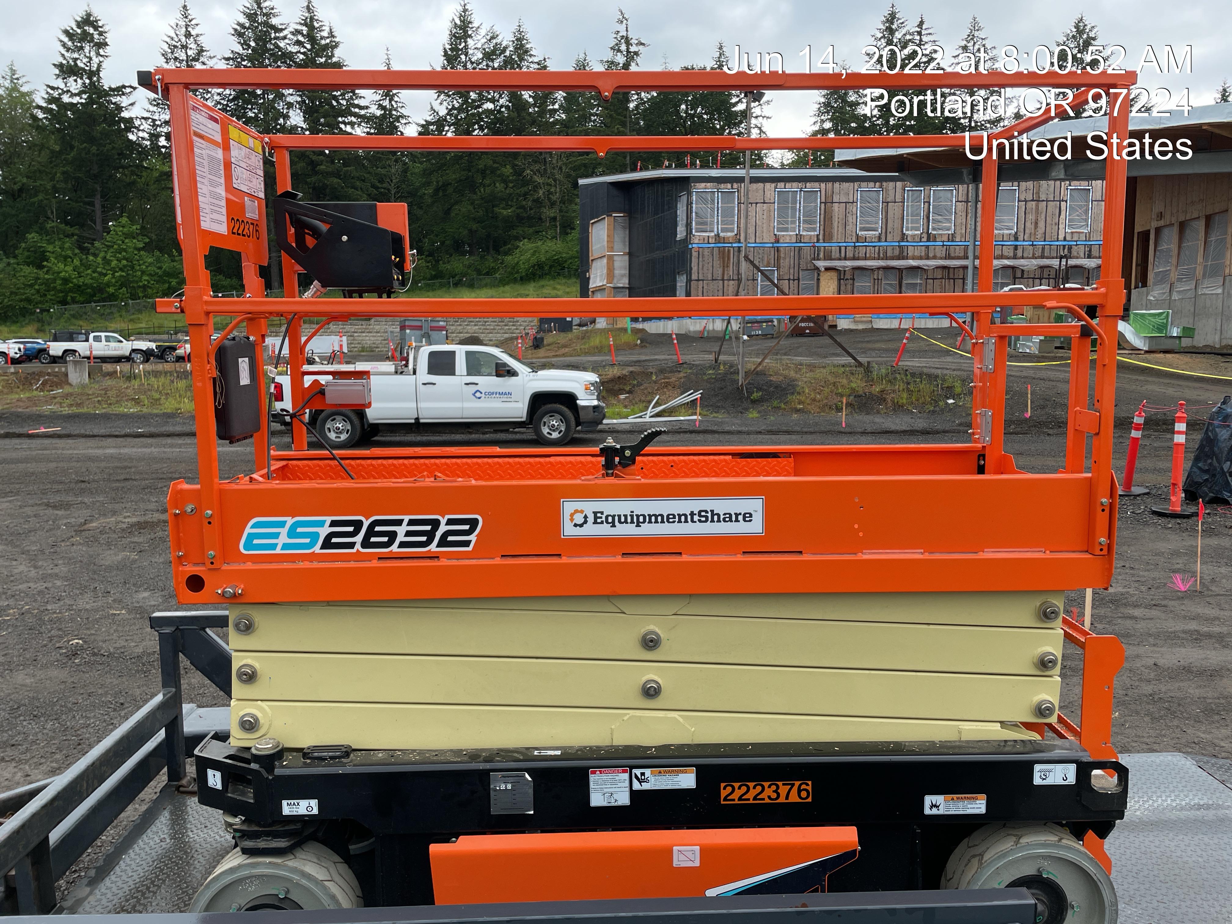2022 JLG ES2632