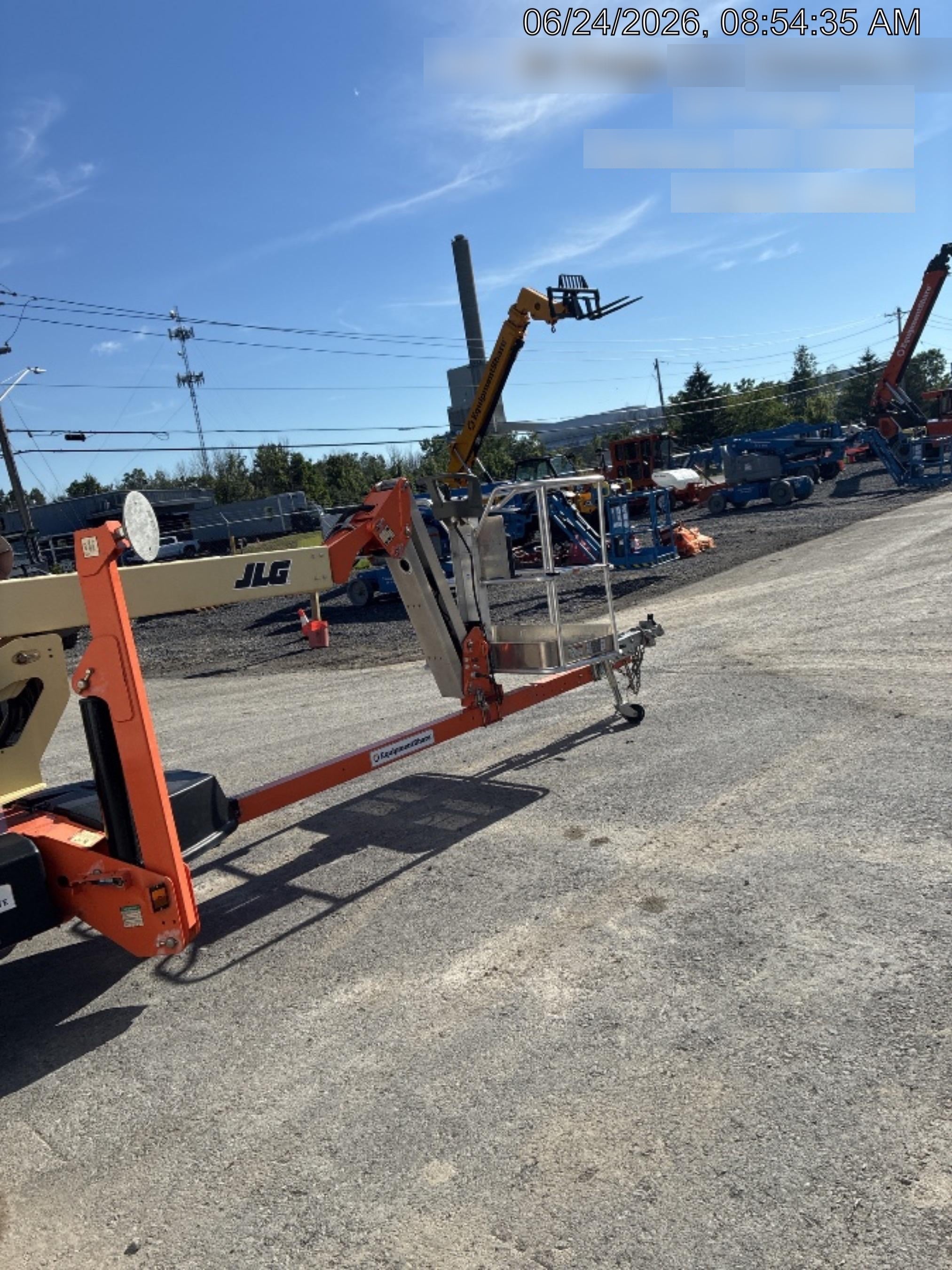 2021 JLG T500J
