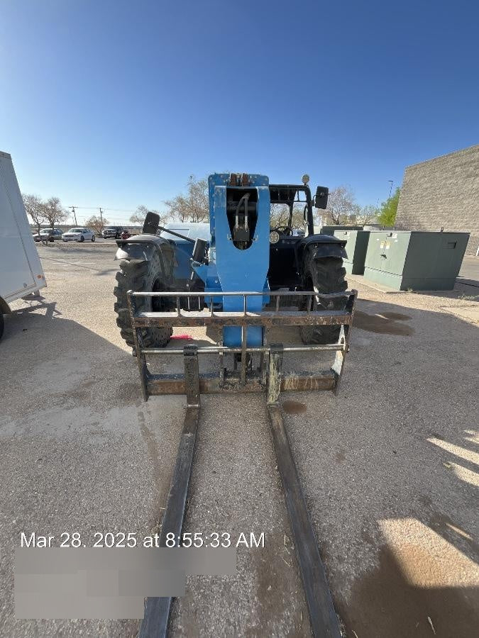 2018 Genie GTH-844 Genie GTH-844 w/ROPS, Work Lights, Solid Tires, RH Cab Mesh, Beacon, 60" Carriage and Forks