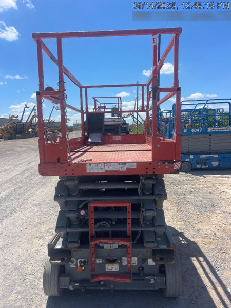 2018 Skyjack SJIII-4632 Skyjack SJIII4632 Scissor Lift w/Trojan Batteries