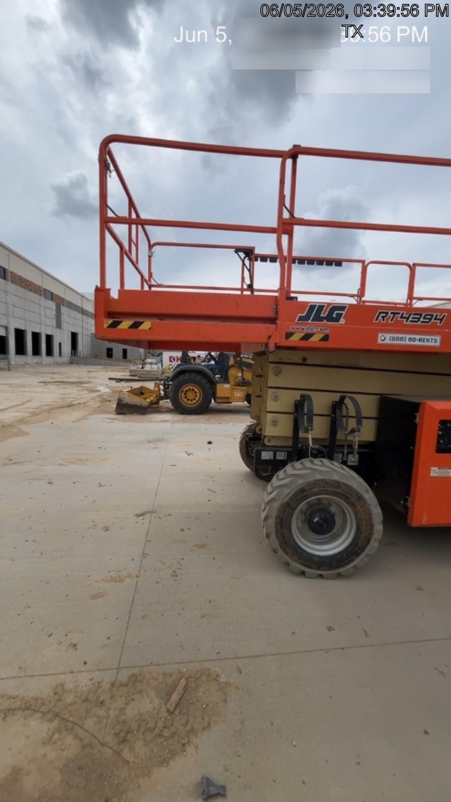 2022 JLG 4394RT