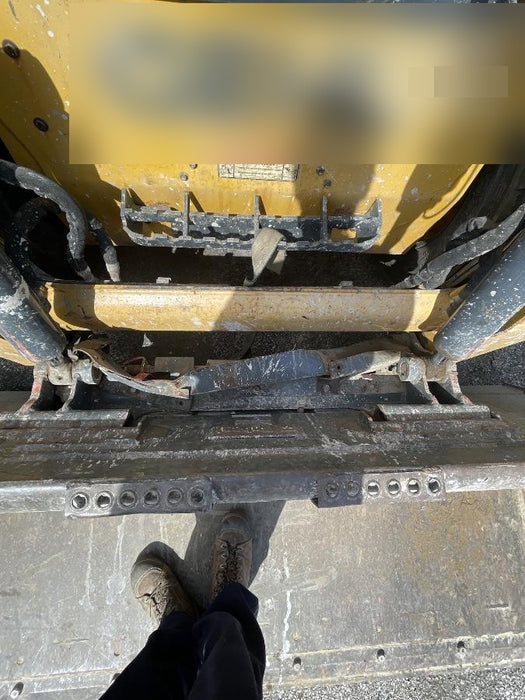 2017 Gehl V330 Standard Rental Specs