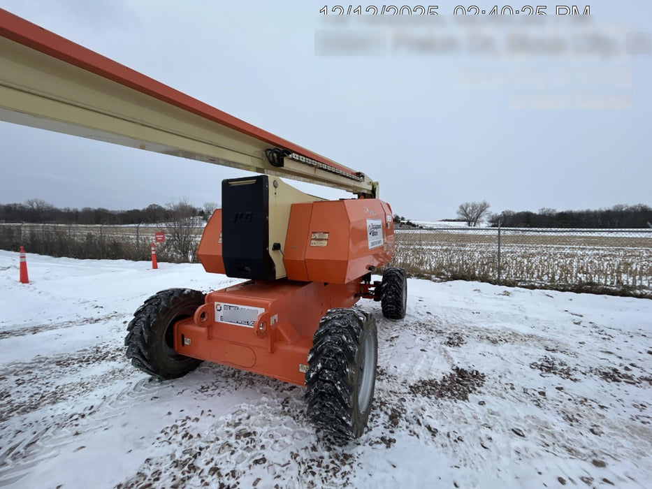 2021 JLG 800AJ