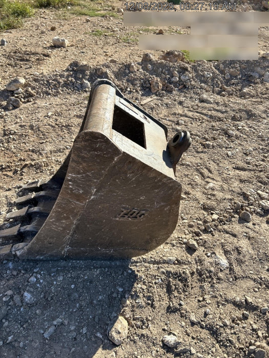 2019 John Deere 310LEP 4WD, Canopy, Standard dipper, ISO Controls, Rear Auxiliary Hydraulics, Manual QC, Buckets: 12”, 18”, and 24”, 5yr / 5,000hr Extended Powertrain and Hydraulics