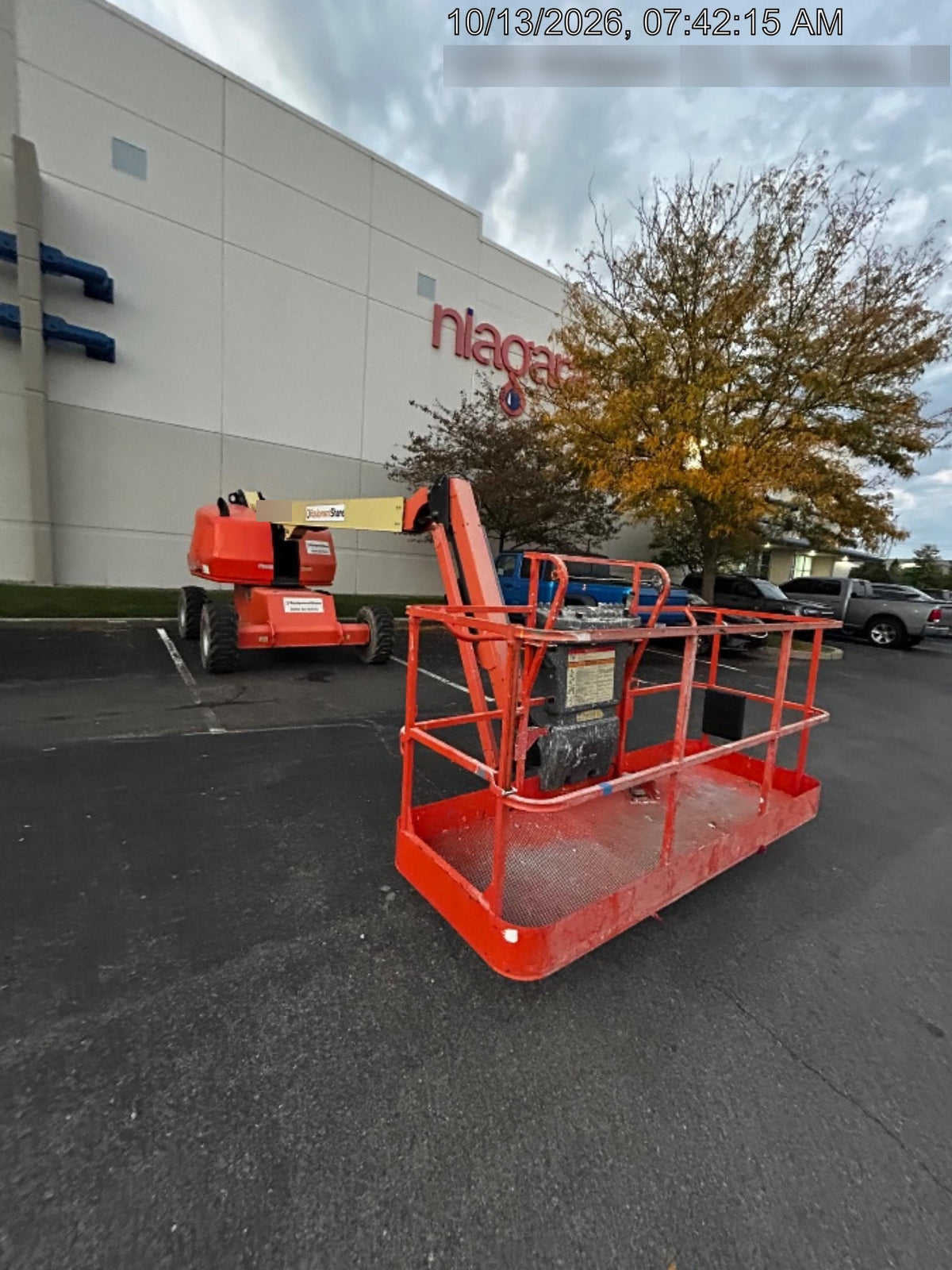 2019 JLG 460SJ